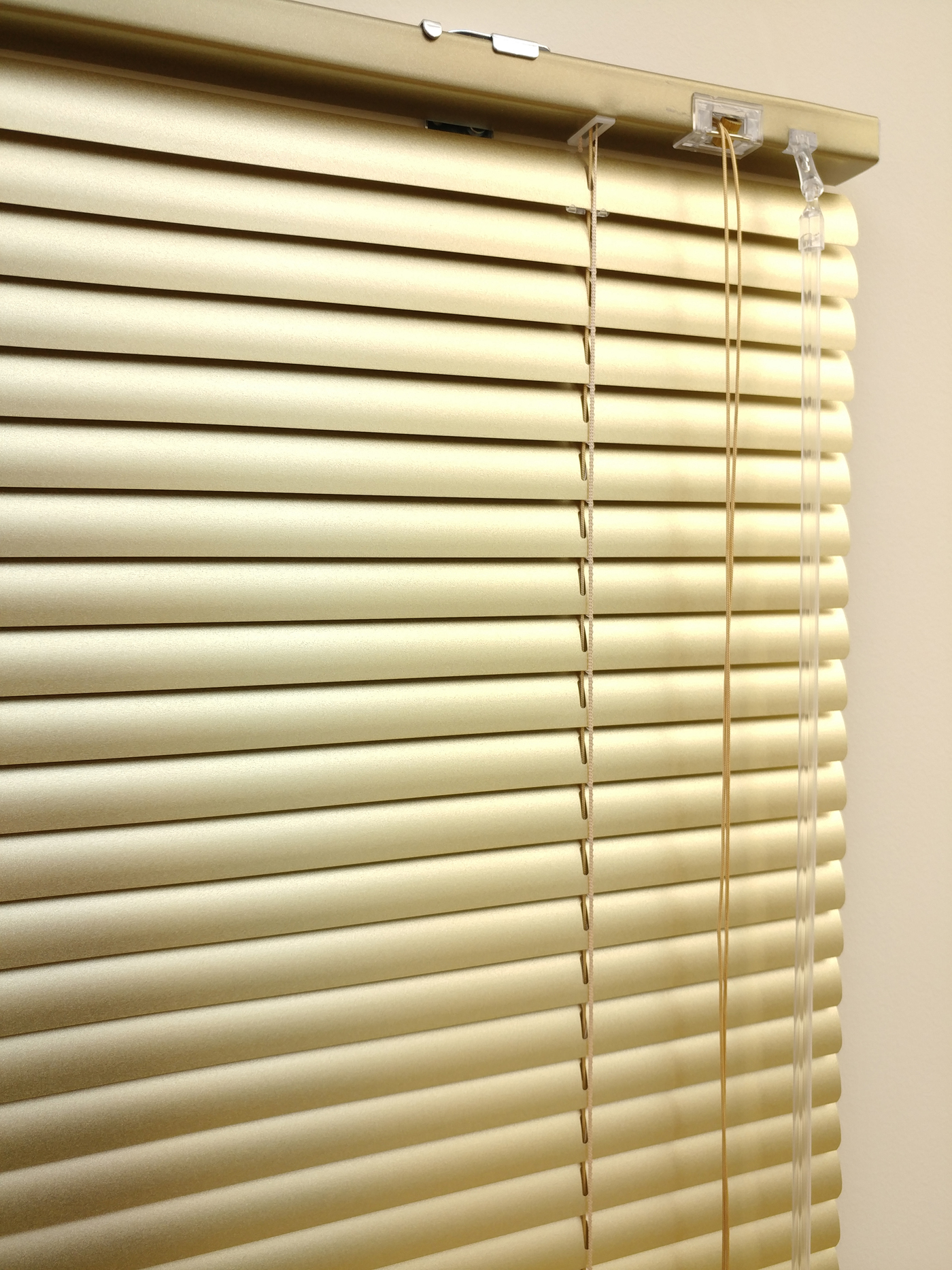 Gold Altın - Alüminyum Jaluzi Perde - 25mm Kalınlığında- Altın